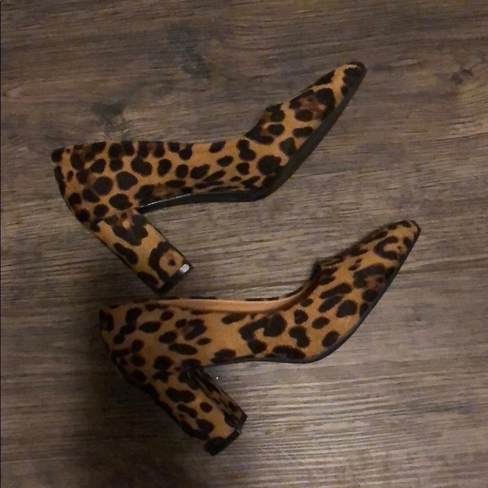 Lov Mark leopard heels, size 6